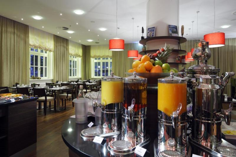 Hotel Courtyard By Marriott