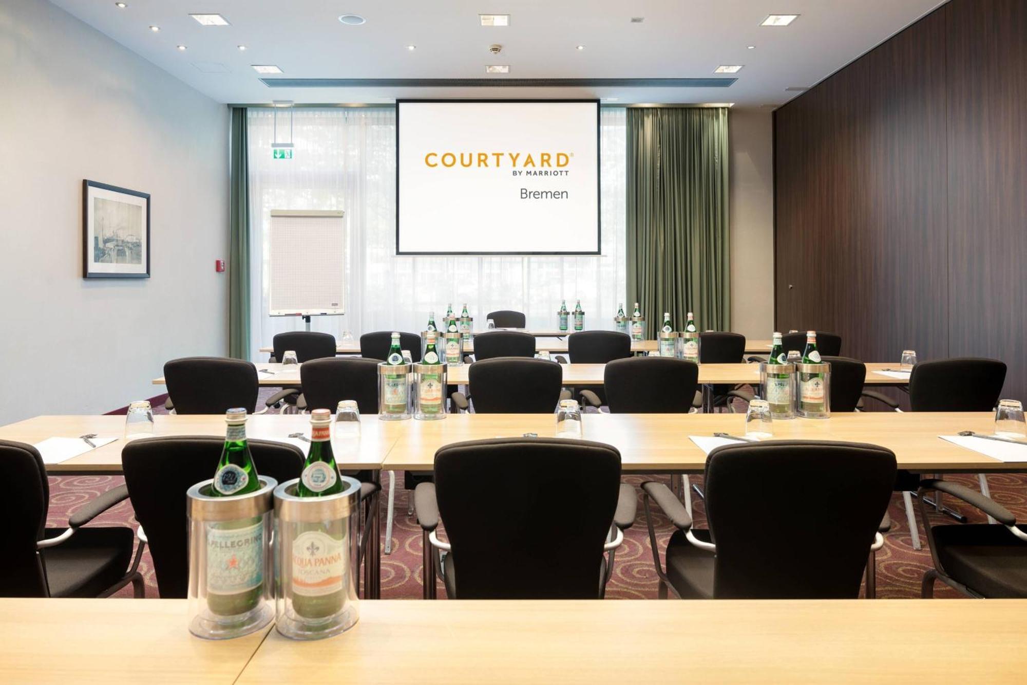 Courtyard By Marriott BRE