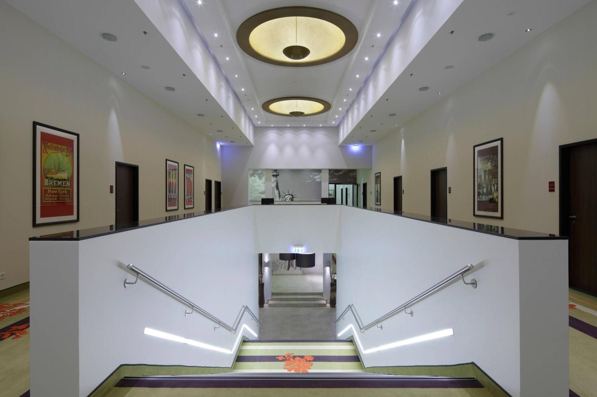 Courtyard By Marriott Hotel BRE