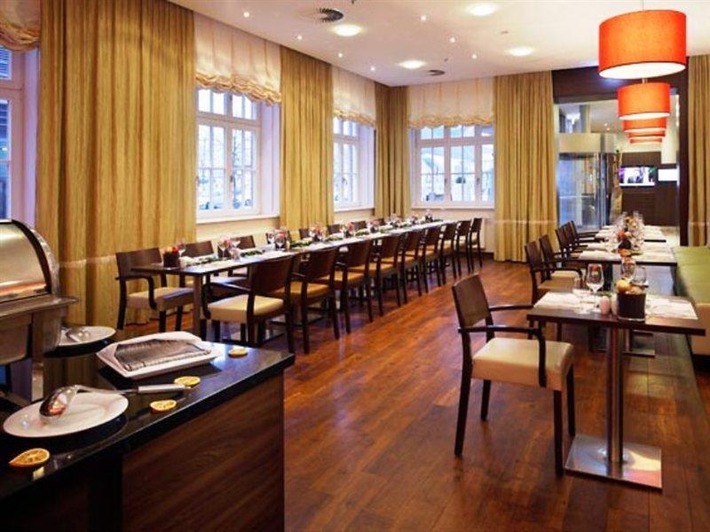Courtyard By Marriott BRE